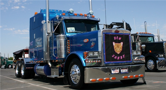 卡車(chē)的搜索結度圖片搜索.png