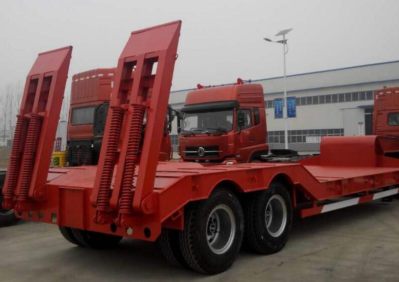 半掛牽引車(chē).賽襄軸承網(wǎng)站資訊